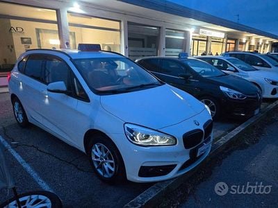 Usata BMW 216 Active Tourer Luxury Line 116 CV (85 kW) 2020 Bianco Monovolume