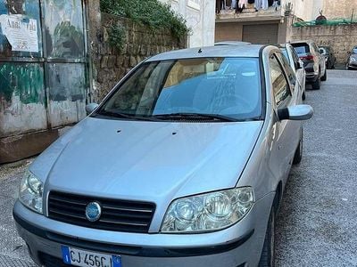 Usata Fiat Punto 2004 Grigio Utilitaria