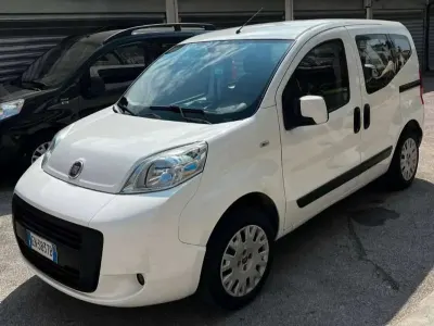 Usata Fiat Qubo Active 69 CV (50 kW) 2012 Bianco Monovolume