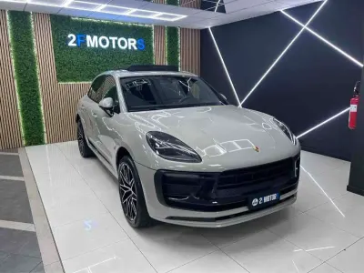 Usata Porsche Macan 265 CV (194 kW) 2023 Gesso SUV