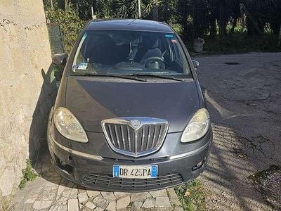 Usata Lancia Musa 90 CV (66 kW) 2008 Monovolume