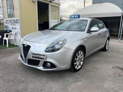 Usata Alfa Romeo Giulietta Progression 120 CV (88 kW) 2016 Argento Utilitaria