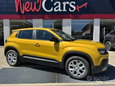 Usata Jeep Avenger Altitude 101 CV (74 kW) 2024 Giallo SUV