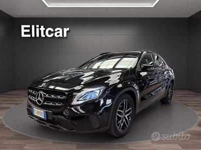 Usata Mercedes GLA200 Night 136 CV (100 kW) 2017 Nero SUV