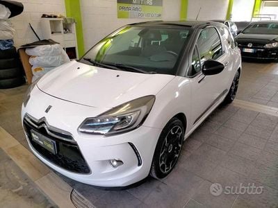 Usata DS Automobiles DS3 Chic 81 CV (59 kW) 2015 Bianco Coupé