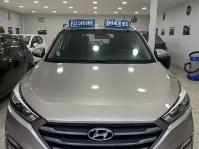 Usata Hyundai Tucson 116 CV (85 kW) 2018 Marrone SUV