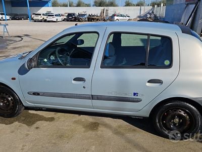 Renault Clio II