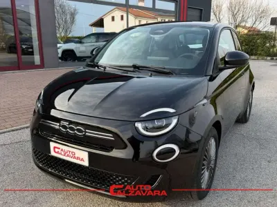 Nuova Fiat 500 65 CV (47 kW) 2026 Nero onyx Berlina