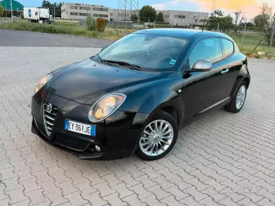 Usata Alfa Romeo MiTo 70 CV (51 kW) 2015 Nero Utilitaria