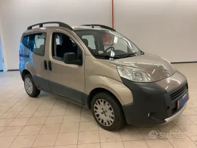 Usata Citroën Nemo XTR 75 CV (55 kW) 2011 Giallo Monovolume