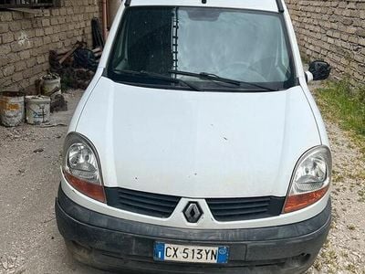 Usata Renault Kangoo 58 CV (42 kW) 2006 Monovolume