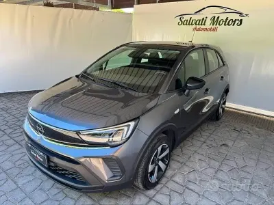 Usata Opel Crossland X Edition 110 CV (80 kW) 2021 Grigio SUV