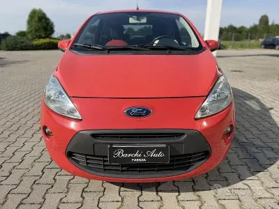 Usata Ford Ka Titanium 69 CV (50 kW) 2010 Rosso Utilitaria
