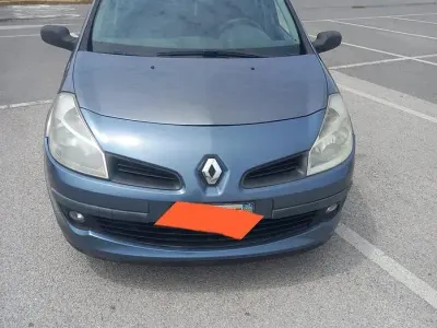 Usata Renault Clio II 200 CV (147 kW) 2006 Grigio Berlina