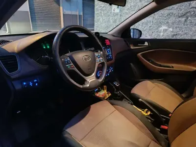Usata Hyundai i20 GO! 75 CV (55 kW) 2016 Utilitaria