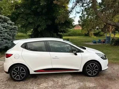 Usata Renault Clio 73 CV (53 kW) 2013 Bianco Monovolume