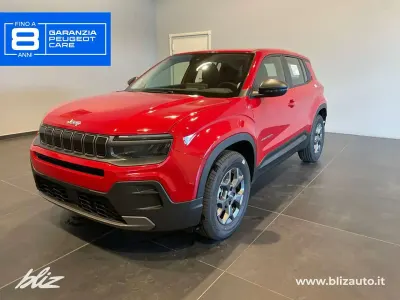 Nuova Jeep Avenger Longitude 100 CV (73 kW) 2026 Ruby SUV