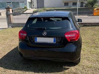 Usata Mercedes A180 Executive 109 CV (80 kW) 2013 Nero Berlina