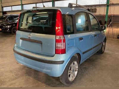 Usata Fiat Panda Lounge 86 CV (63 kW) 2004 Bianco Utilitaria