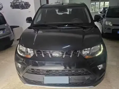 Usata Mahindra KUV100