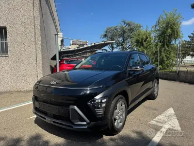 Usata Hyundai Kona 120 CV (88 kW) 2023 Grigio SUV