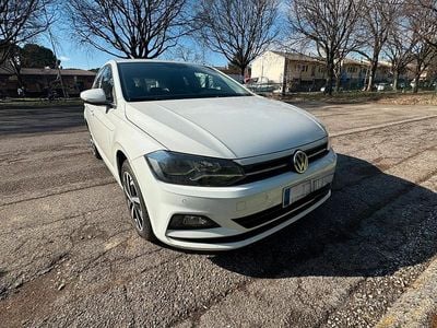 Usata VW Polo Comfortline 95 CV (69 kW) 2018 Bianco Utilitaria