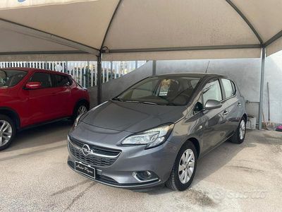 Usata Opel Corsa Cosmo 90 CV (66 kW) 2015 Grigio Berlina