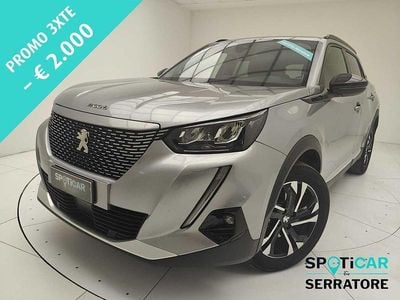Usata Peugeot e-2008 Allure 100 kW (136 CV) 2022 Grigio SUV