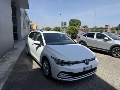 Usata VW Golf VIII Business 116 CV (85 kW) 2021 Other Station wagon