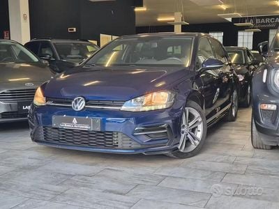 Używany VW Golf VII Sport 116 KM (85 kW) 2017 Niebieski Sedan/Limuzyna