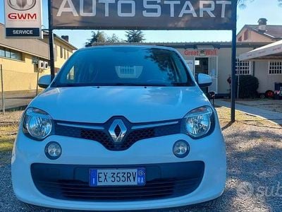 Usata Renault Twingo SE 70 CV (51 kW) 2015 Bianco Utilitaria
