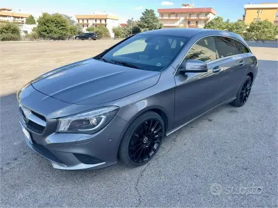Usata Mercedes CLA200 Night 136 CV (100 kW) 2016 Grigio Coupé