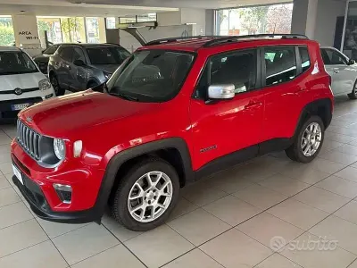Usata Jeep Renegade Limited 190 CV (139 kW) 2022 Rosso SUV