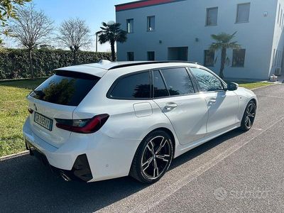 Usado BMW 320 Sport Line 190 CV (139 kW) 2022 Blanco Familiar