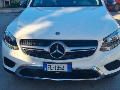 Usata Mercedes GLC250 258 CV (189 kW) 2017 Bianco Coupé