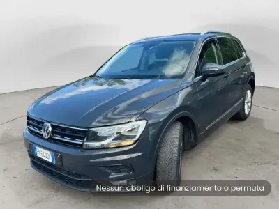 Usata VW Tiguan Business 131 CV (96 kW) 2020 Grigio urano SUV