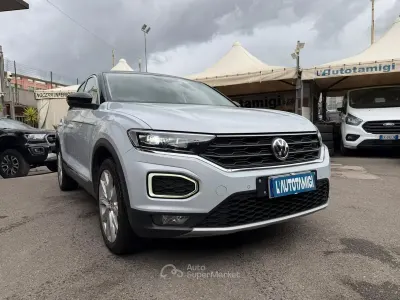 Begagnad VW T-Roc Style 116 HK (85 kW) 2018 Vit SUV