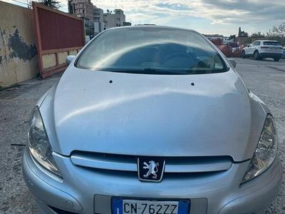 Usata Peugeot 307 CC 109 CV (80 kW) 2004 Grigio Cabrio
