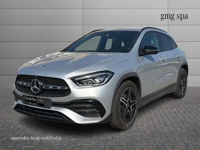 Usata Mercedes GLA200 Premium 150 CV (110 kW) 2022 Argento SUV