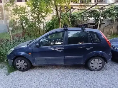 Usata Ford Fiesta 73 CV (53 kW) 2007 Utilitaria