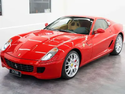 Usata Ferrari 599 620 CV (456 kW) 2006 Rosso Coupé