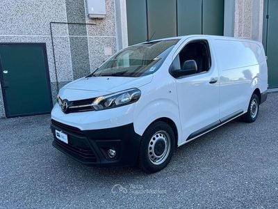 Usata Toyota Proace 120 CV (88 kW) 2022 Bianco Monovolume