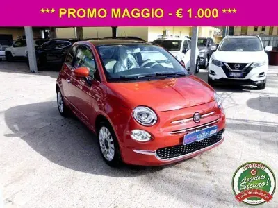 Begagnad Fiat 500 Lounge 69 HK (50 kW) 2017 Röd Halvkombi