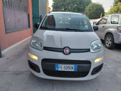 Usata Fiat Panda Easy 69 CV (50 kW) 2016 Beige Utilitaria