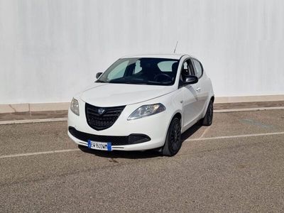 usata Lancia Ypsilon 1.3 MJT 16V 95 CV 5 porte S&S Gold usato