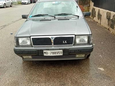 Usata Lancia Prisma 80 CV (58 kW) 1989 Gray Berlina