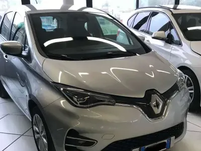 Usata Renault Zoe Zen 50 kW (69 CV) 2020 Utilitaria