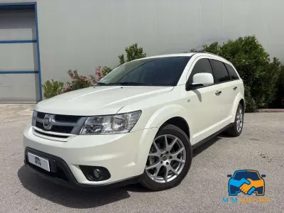 Usata Fiat Freemont Lounge 170 CV (125 kW) 2013 Bianco perla SUV