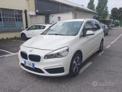 Usata BMW 218 Gran Tourer Advantage 150 CV (110 kW) 2017 Bianco Monovolume