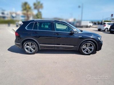 Usata VW Tiguan R-line 116 CV (85 kW) 2018 Nero SUV